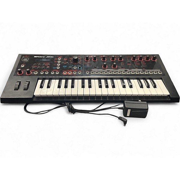 Used Roland JDXi Synthesizer