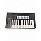 Used Novation LAUNCHKEY 25 MK4 MIDI Controller thumbnail