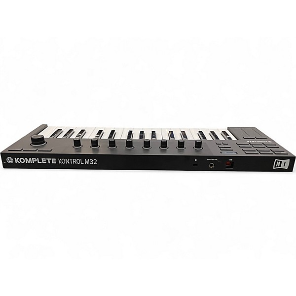 Used Native Instruments Komplete Kontrol M32 MIDI Controller