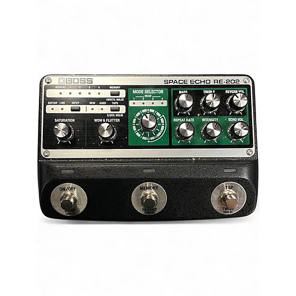 Used BOSS RE-202 Space Echo Effect Pedal