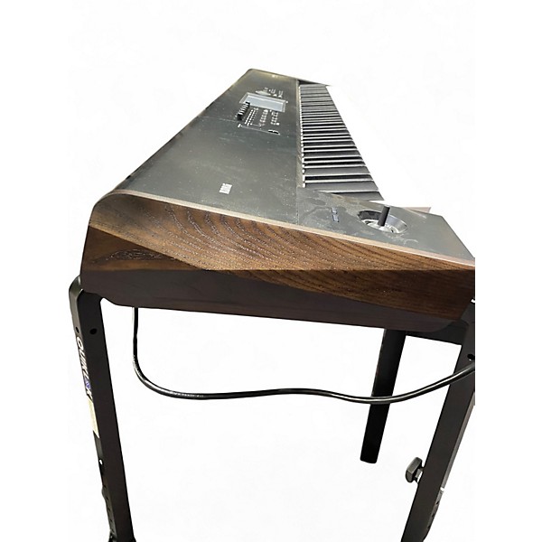 Used KORG NAUTILUS Keyboard Workstation