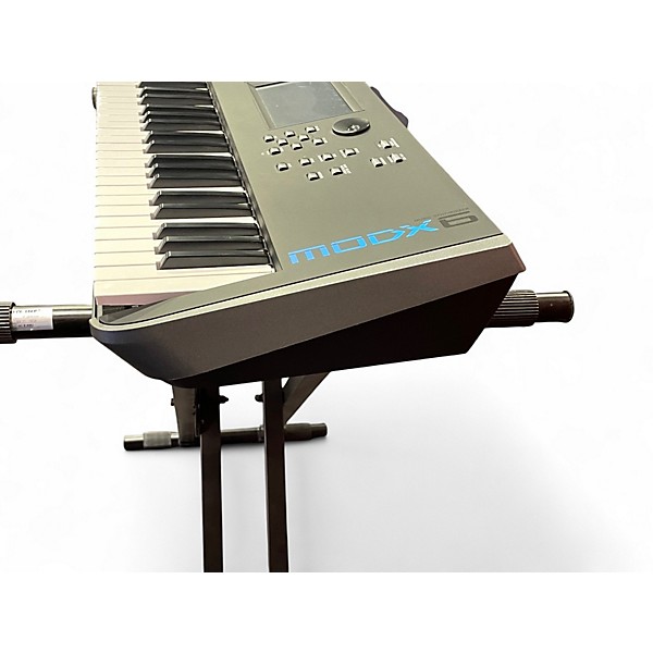 Used Yamaha MODX6 Synthesizer