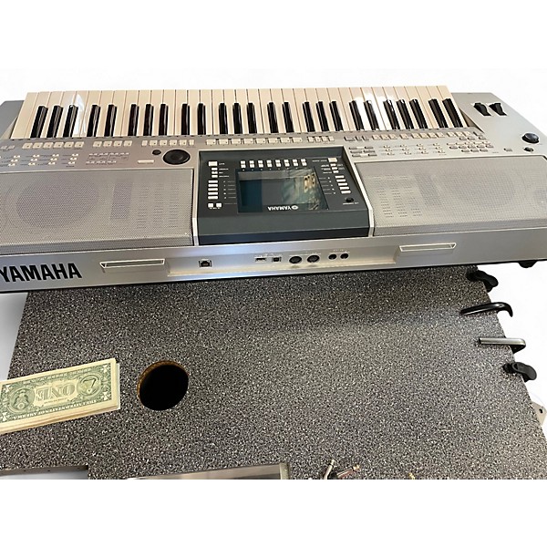 Used Yamaha PSRS710 Keyboard Workstation