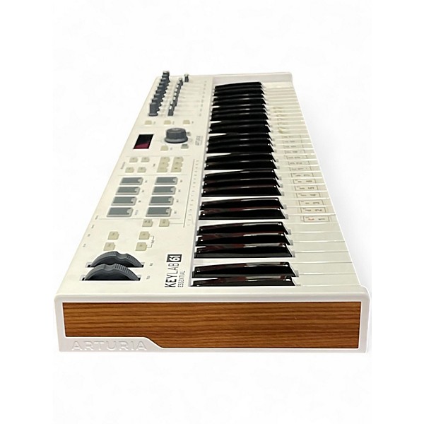 Used Arturia Keylab Essential 61 MIDI Controller