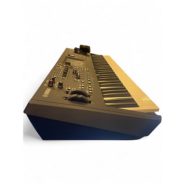 Used Yamaha MODX6+ Synthesizer