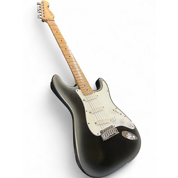 Vintage 1991 Fender American Deluxe Stratocaster Plus Silverburst Solid Body Electric Guitar