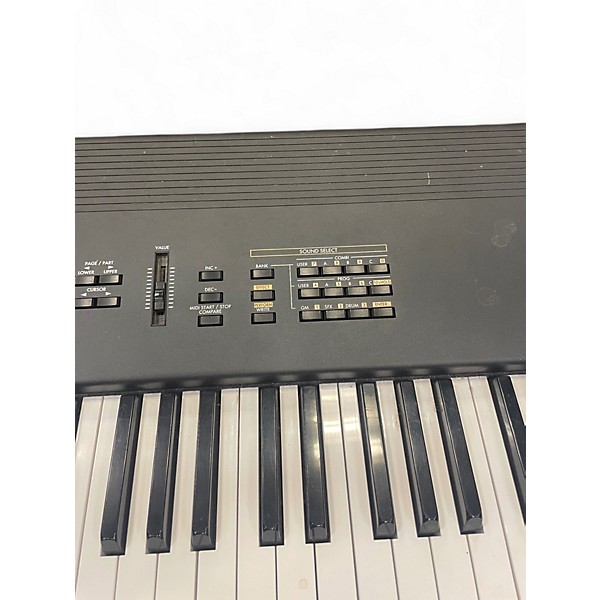 Used KORG N 1 Synthesizer