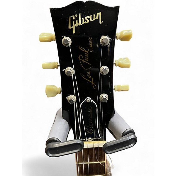 Used 2002 Gibson Les Paul Classic Honey Burst Solid Body Electric Guitar