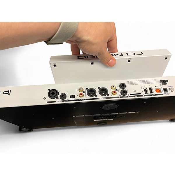 Used Denon DJ SC LIVE 4 DJ Controller