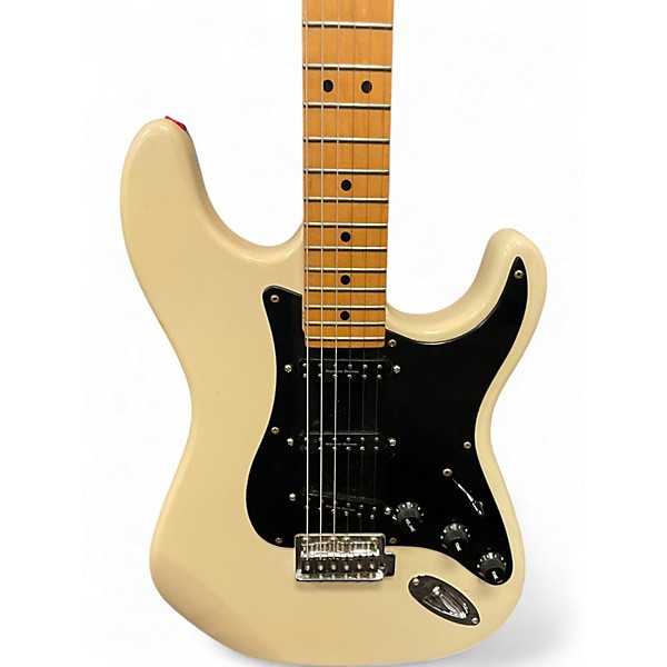 Used Peavey PREDATOR WHITE Solid Body Electric Guitar