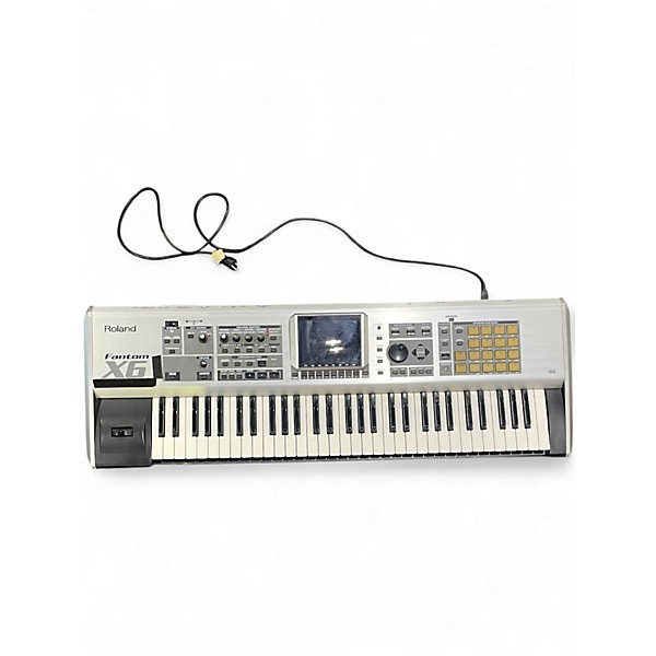 Used Roland Fantom X6 Keyboard Workstation