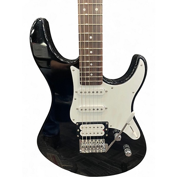 Used Yamaha Pacifica Black Solid Body Electric Guitar