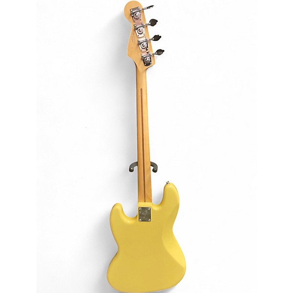 Used 2022 Fender Player Jazz Bass Buttercream Electric Bass Guitar