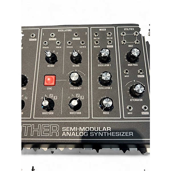 Used Moog grandmother dark-edition Synthesizer