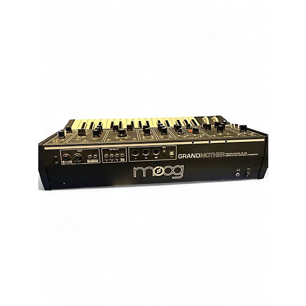 Used Moog grandmother dark-edition Synthesizer