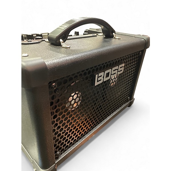 Used BOSS DUAL CUBE Guitar Combo Amp