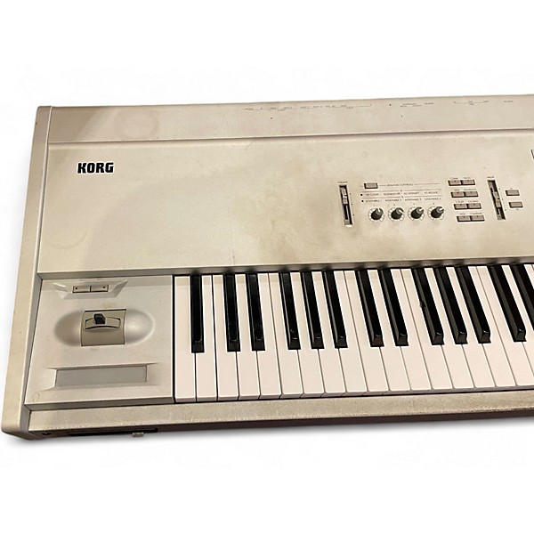 Used KORG Triton Pro X 88 Key Keyboard Workstation