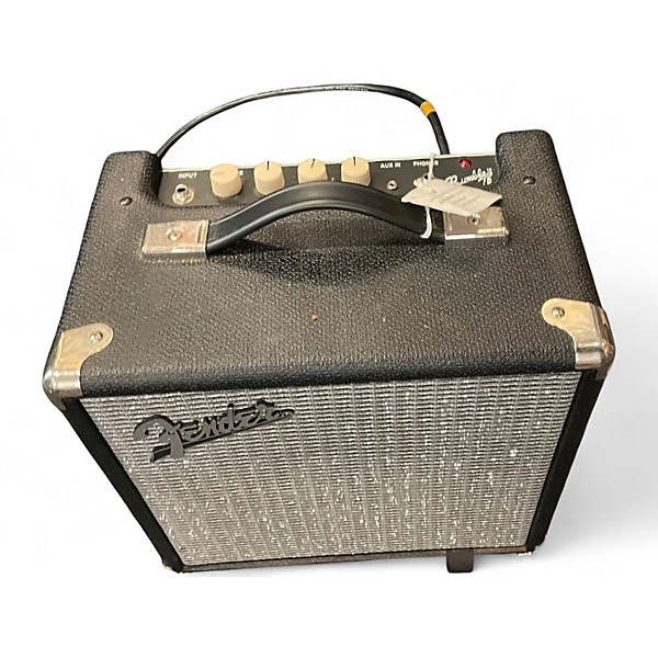 Used Fender Rumble 15 V2 15W 1X8 Bass Combo Amp