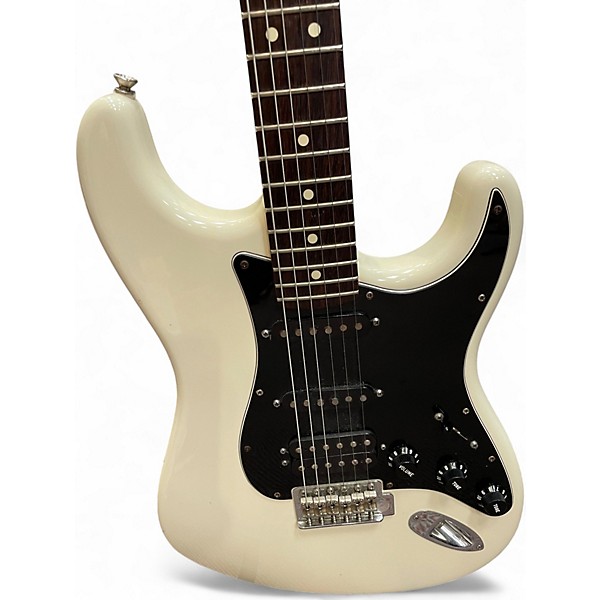 Used Fender FSR American Special Stratocaster Olympic White Solid Body Electric Guitar