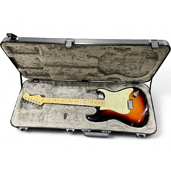 Used Fender American Professional Stratocaster with Rosewood Neck Sunburst Solid Body Electric Guitar