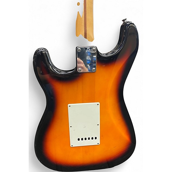 Used Starcaster by Fender Stratocaster Sunburst Solid Body Electric Guitar