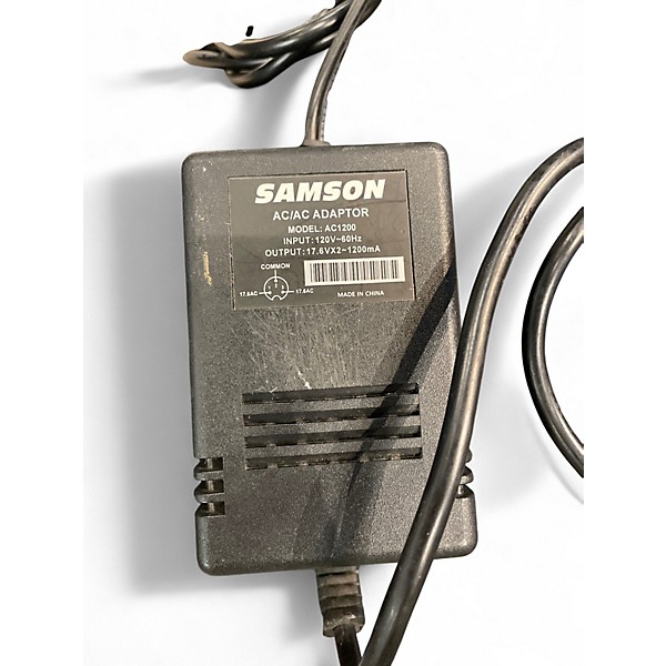 Used Samson MDR10 Powered Mixer