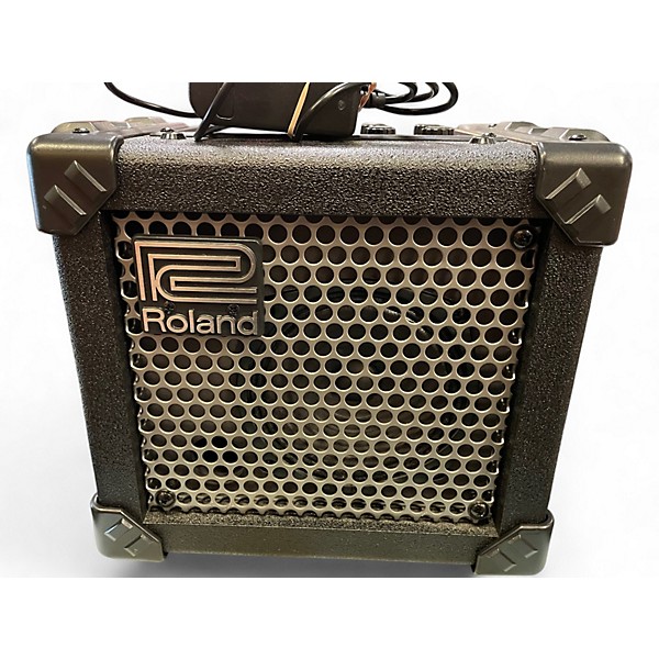 Used Roland Micro Cube Guitar Combo Amp