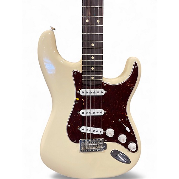 Used Fender Vintera II 60s Stratocaster Olympic White Solid Body Electric Guitar