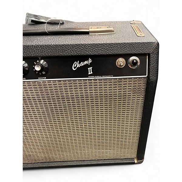 Vintage 1982 Fender Champ II Tube Guitar Combo Amp