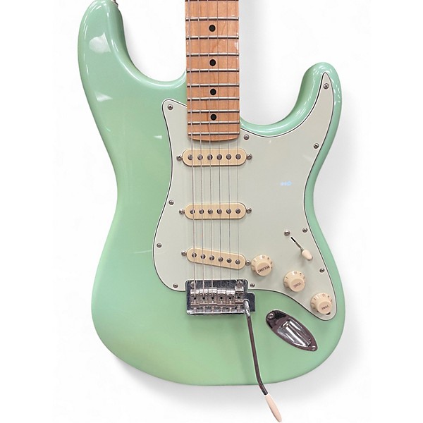 Used Fender LIMITED EDITION PLAYER STRARATOCASTER Seafoam Pearl Solid Body Electric Guitar