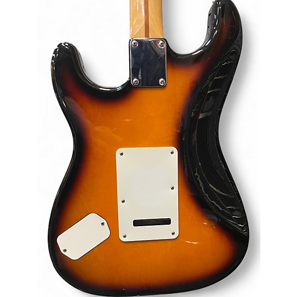 Used 2000 Fender VG Stratocaster 3 Tone Sunburst Solid Body Electric Guitar