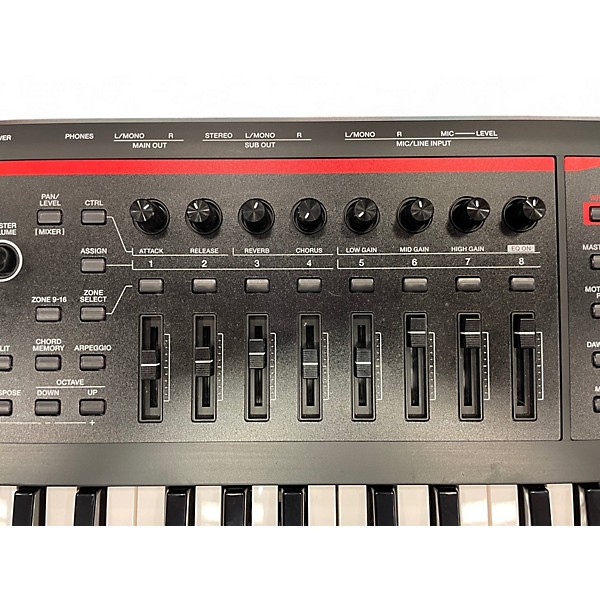 Used Roland Fantom 06 Keyboard Workstation