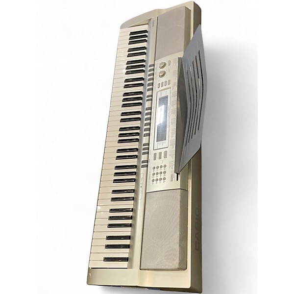 Used Casio WK200 76 Key Keyboard Workstation