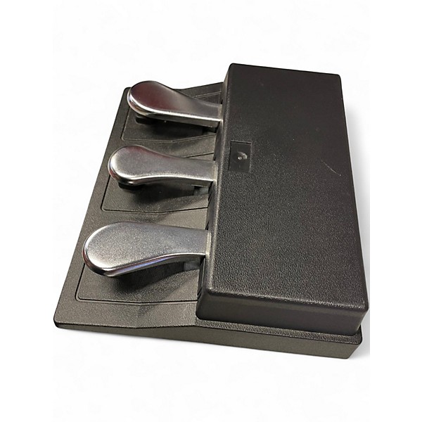 Used Neutrik TRIPLE PEDAL UNIT Sustain Pedal