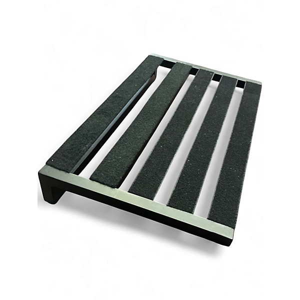 Used Pedaltrain NOVO 2 4 Pedal Board