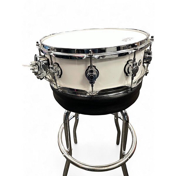 Used DW 14X5 Design Series Snare White Drum