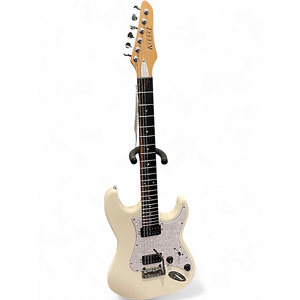 Used Kiesel Delos 6 white Solid Body Electric Guitar
