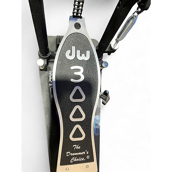 Used DW 3000 Series Single Single Bass Drum Pedal