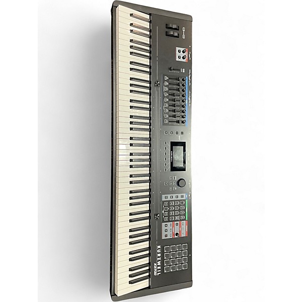 Used Kurtzwell K2700 Keyboard Workstation