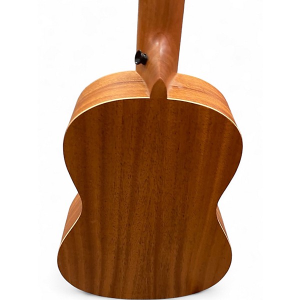 Used Alvarez RU22BE Natural Ukulele