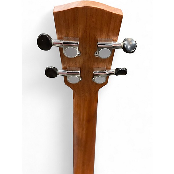 Used Alvarez RU22BE Natural Ukulele