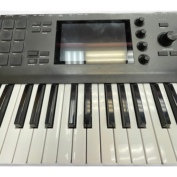 Used Akai Professional MPC Key 61 Keyboard Workstation