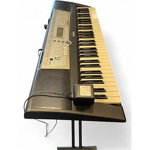 Used Yamaha PSRE203 Keyboard Workstation
