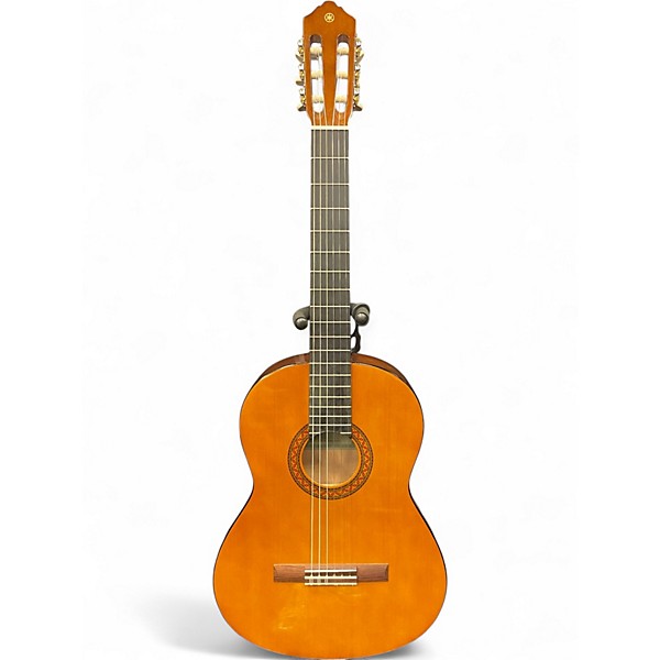 Used Yamaha C40 Natural Classical Acoustic Guitar