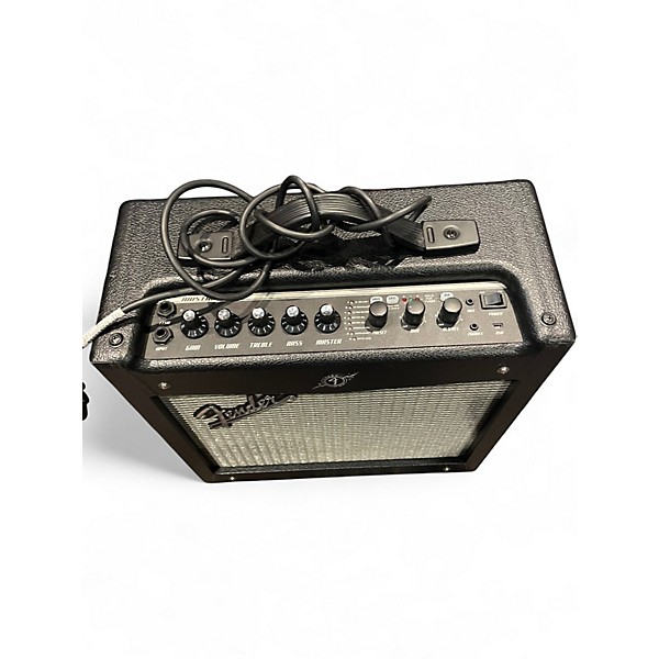 Used Fender Mustang I V2 20W 1X8 Guitar Combo Amp