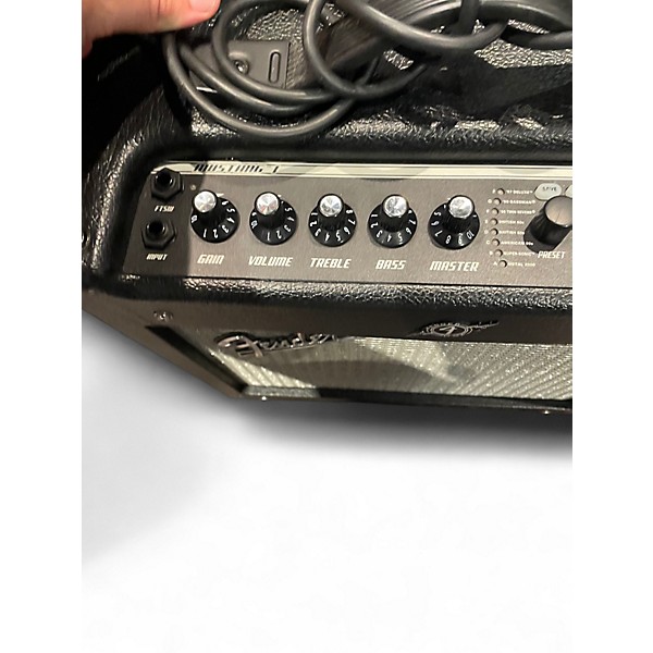 Used Fender Mustang I V2 20W 1X8 Guitar Combo Amp