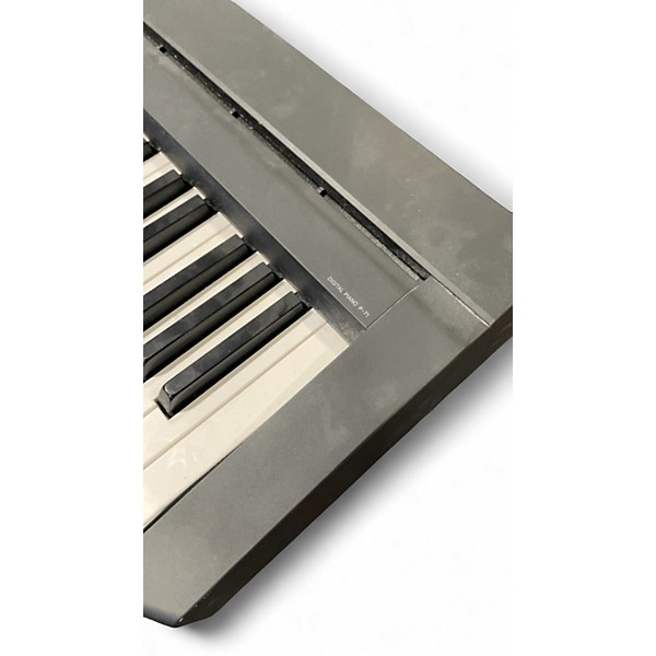 Used Yamaha P-71B Digital Piano
