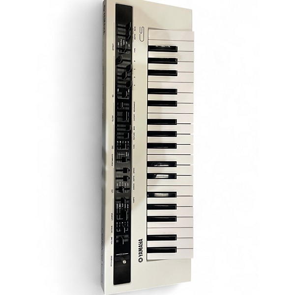 Used Yamaha REFACE CS Portable Keyboard