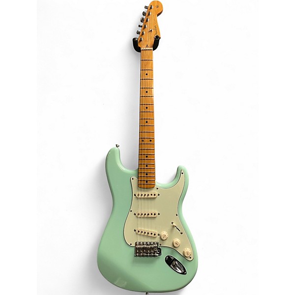 Used Fender Classic Series '50s Stratocaster Surf Green Solid Body Electric Guitar