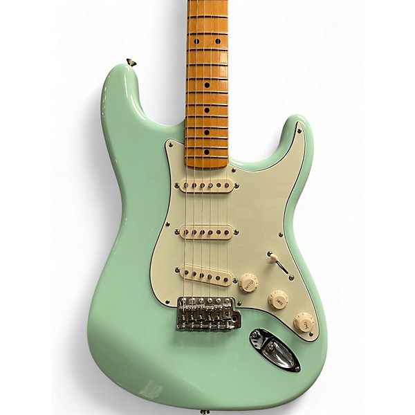 Used Fender Classic Series '50s Stratocaster Surf Green Solid Body Electric Guitar